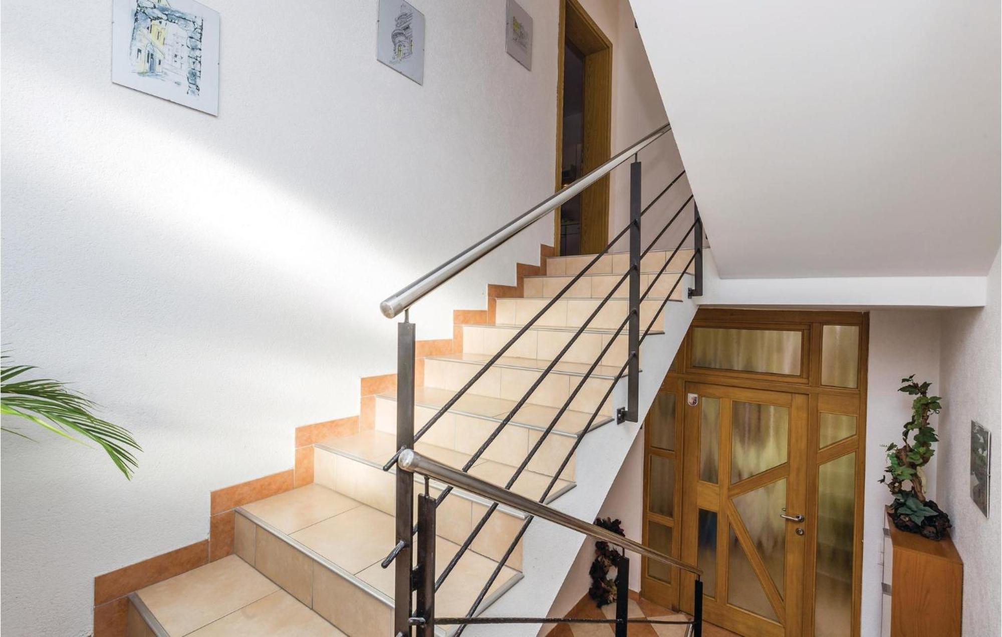 Gorgeous Apartment In Volosko With Kitchen Exterior photo